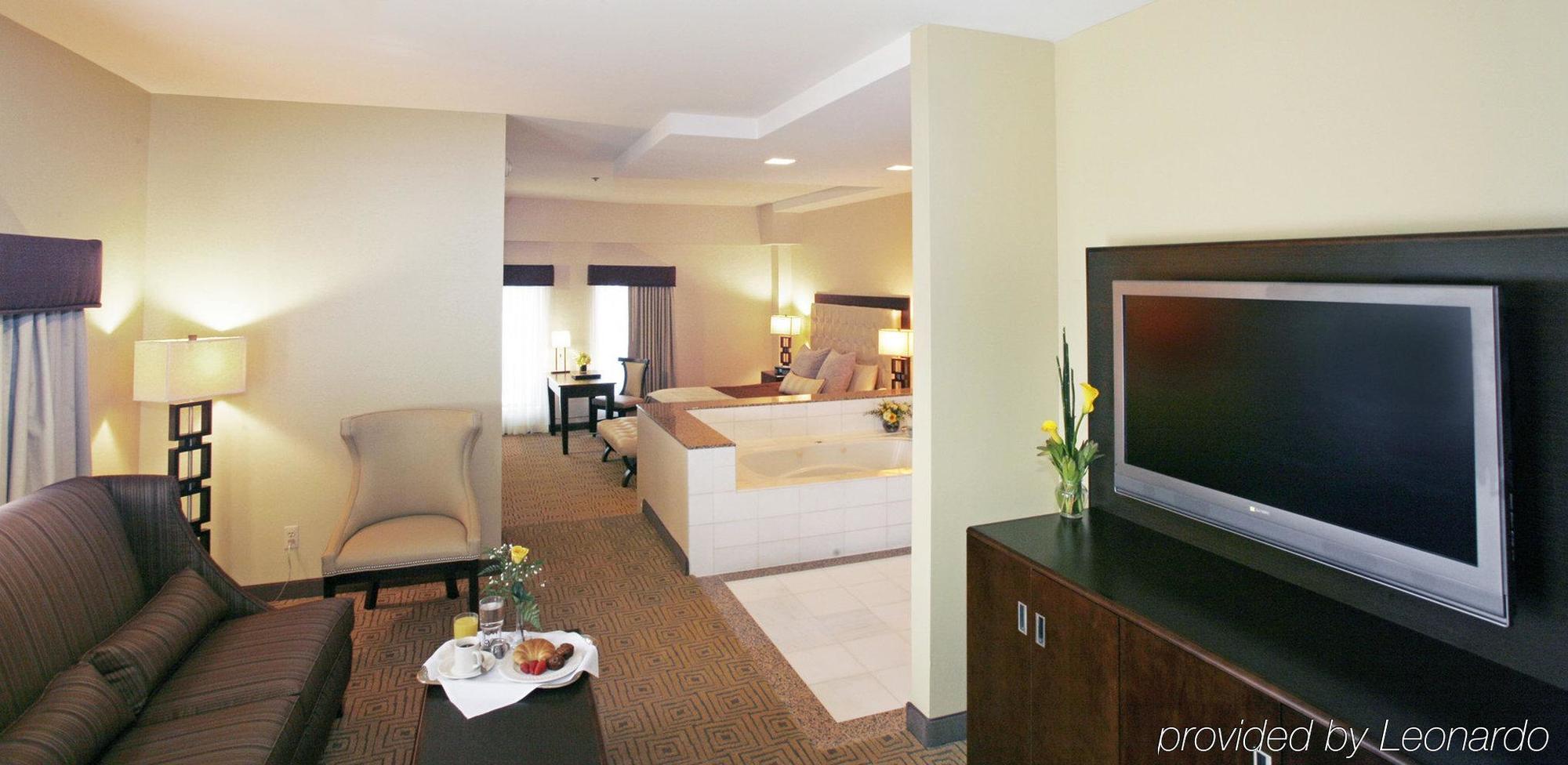 เอเทเนียม สวีท โฮเต็ล Hotel ดีทรอยต์ ภายนอก รูปภาพ